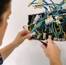 Ouvrier électricien – Ouvrière électricienne